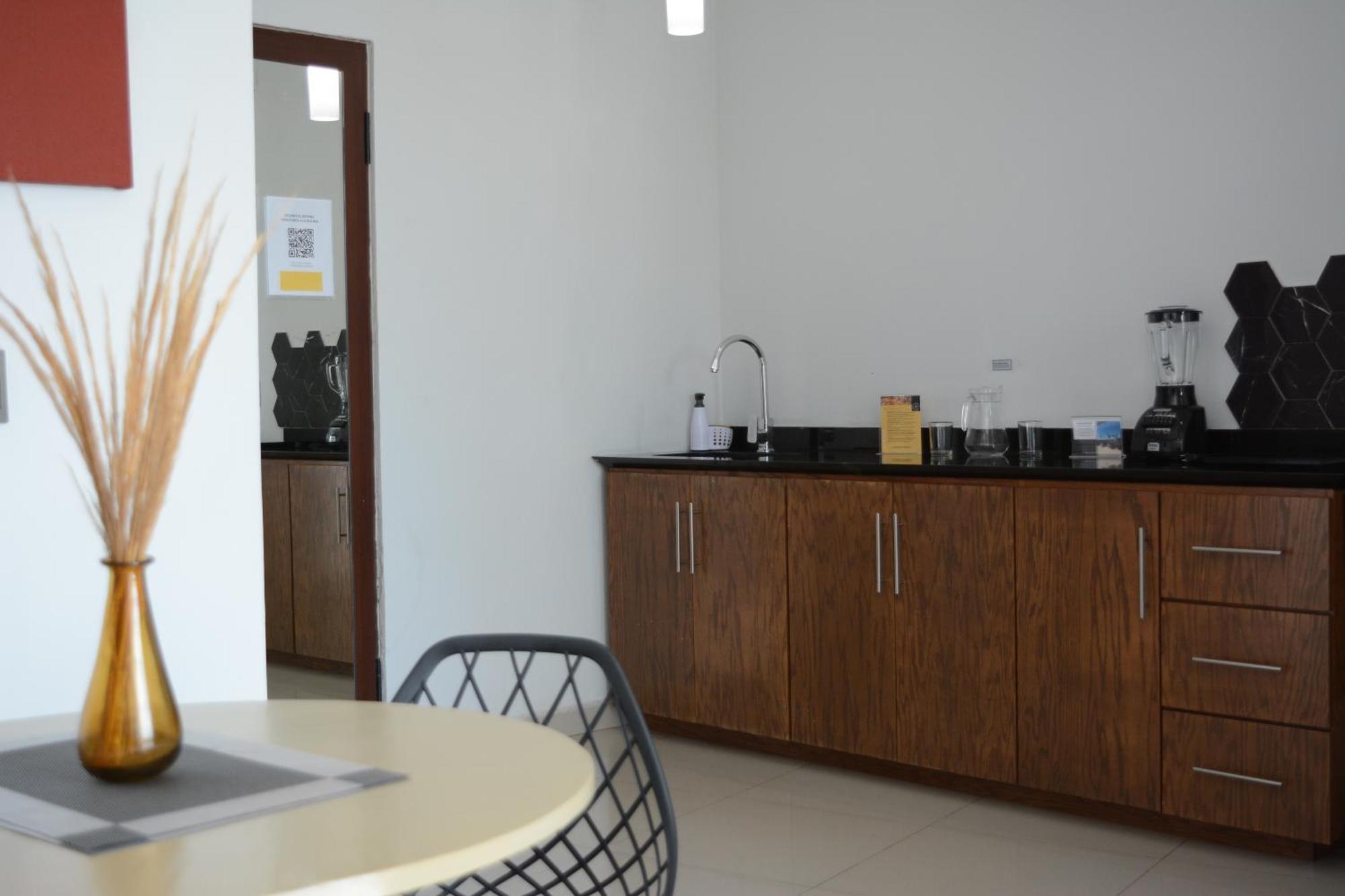 Suites La Gloria Alojamiento Independiente Tepatitlan de Morelos Bagian luar foto