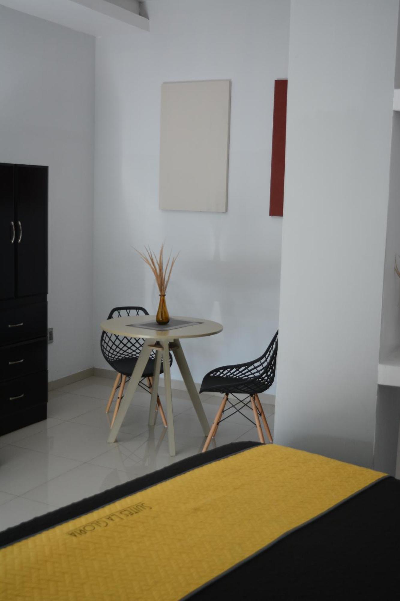 Suites La Gloria Alojamiento Independiente Tepatitlan de Morelos Bagian luar foto