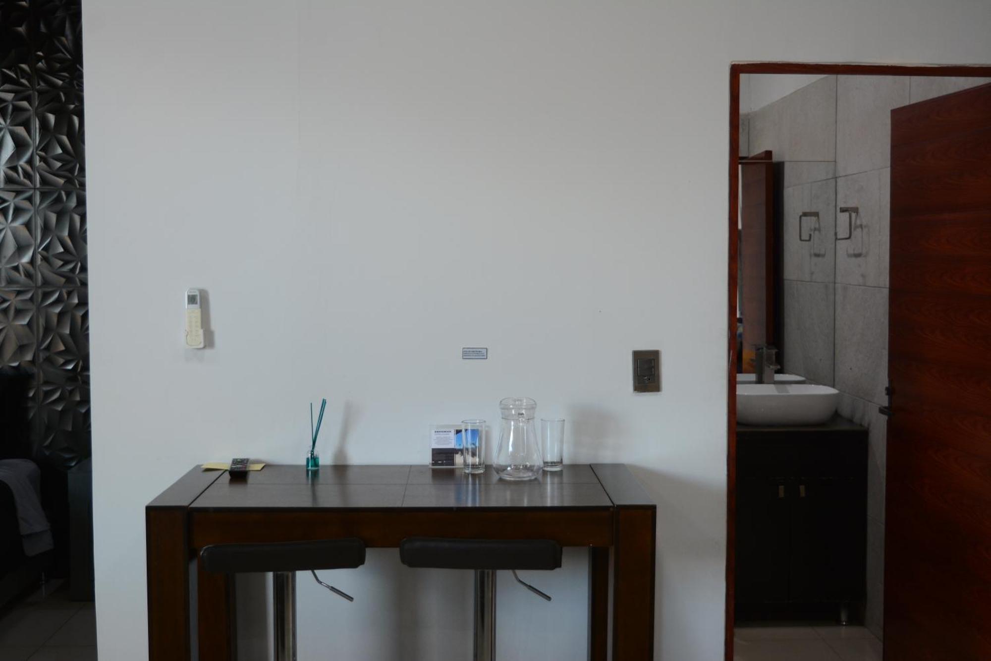 Suites La Gloria Alojamiento Independiente Tepatitlan de Morelos Bagian luar foto